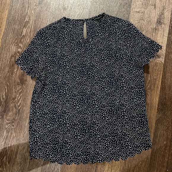 Banana Republic Blouse - Picture 1 of 2